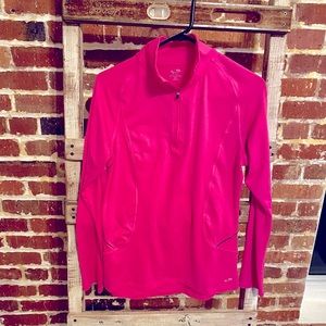 Athletic pull over